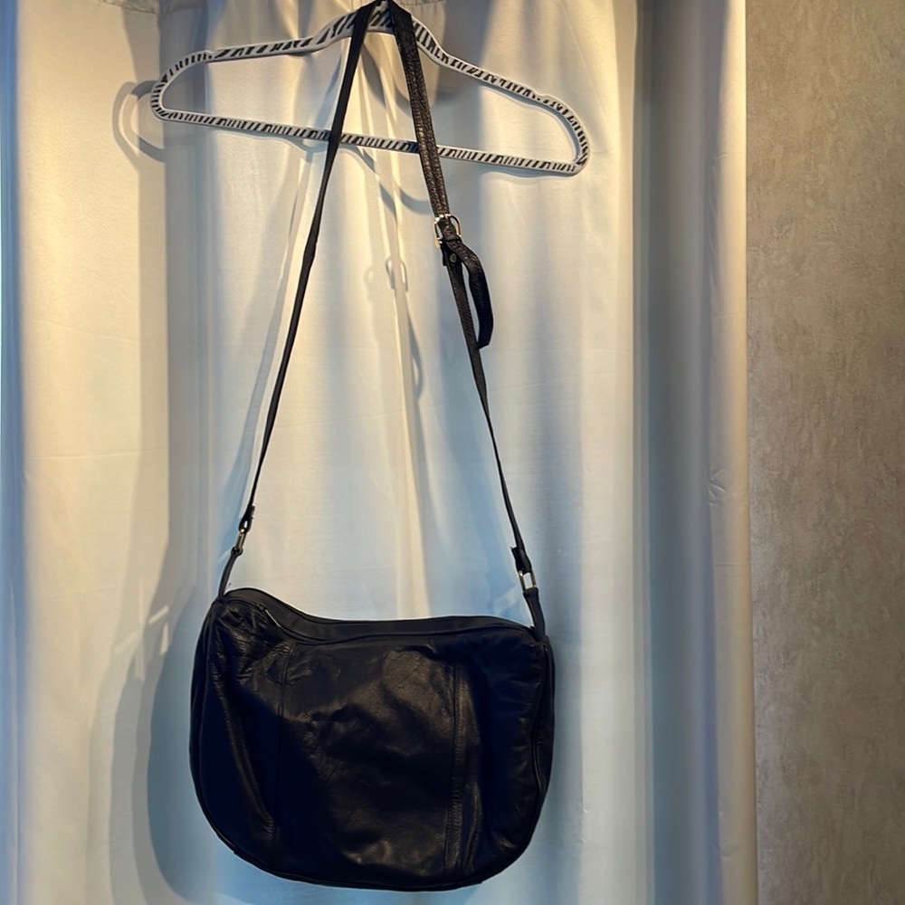 Genuine Leather Shoulder Purse - Picture 1 of 3